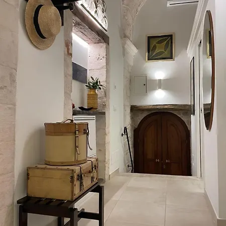 Domus Settecento بوتينيانو